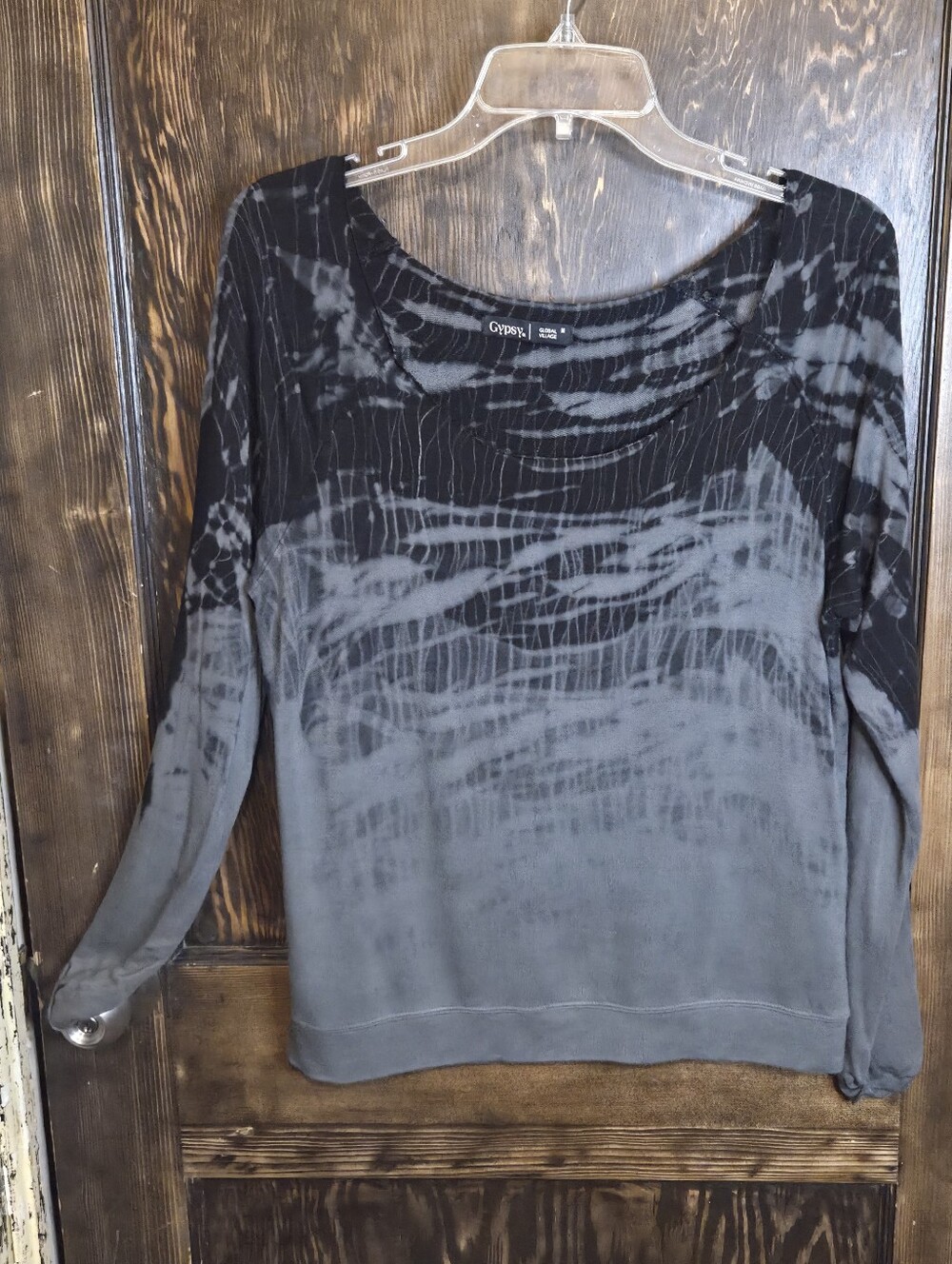 Gypsy 05 Black & Gray Ombre Tie-Dye Long Sleeve Boatneck Top